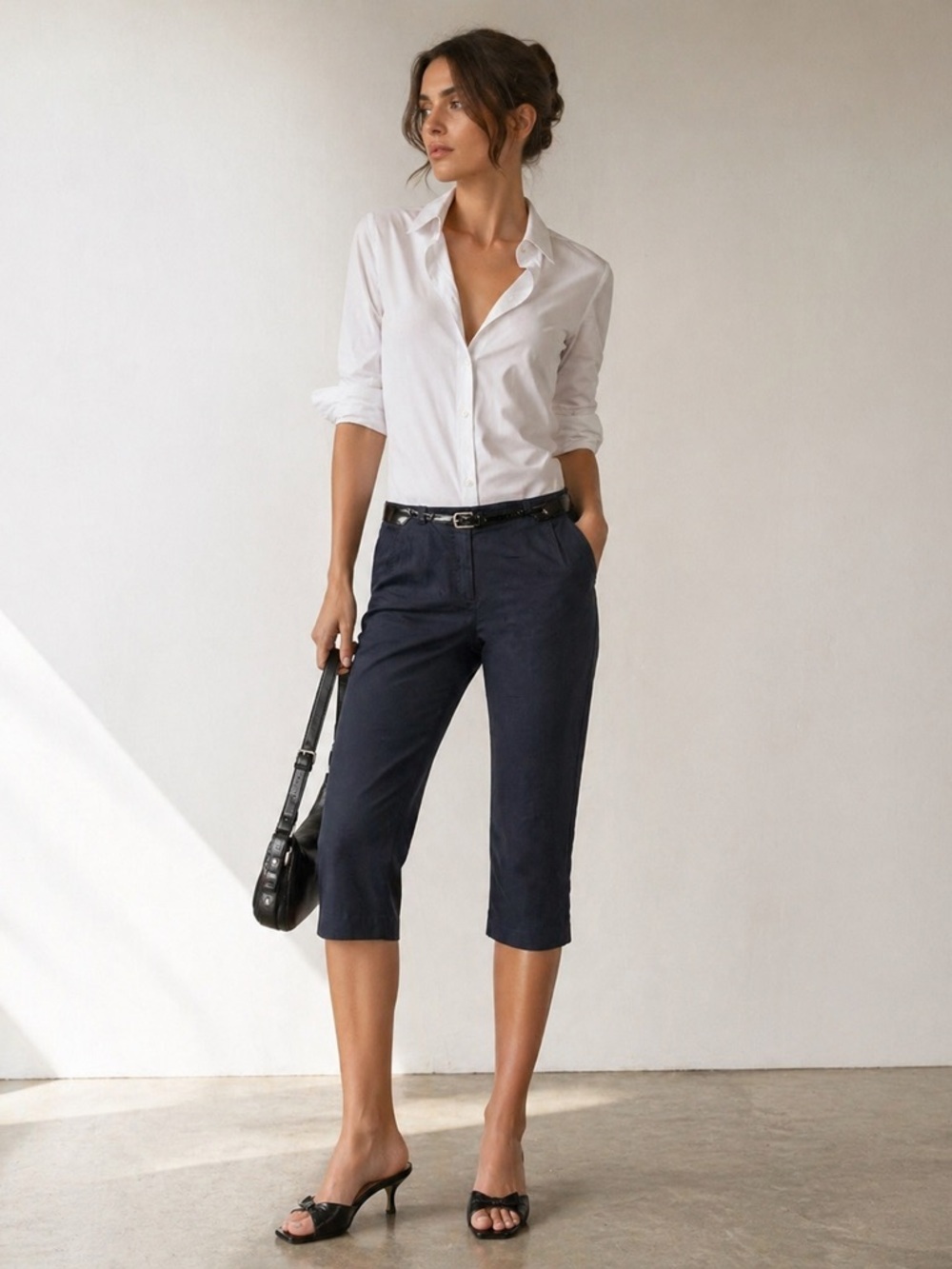 Vintage Prada Navy Capri Pants Size 46 Slim Tailored Cropped